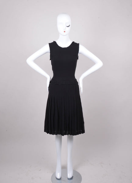 Black Silk Sleeveless Pleated Dress