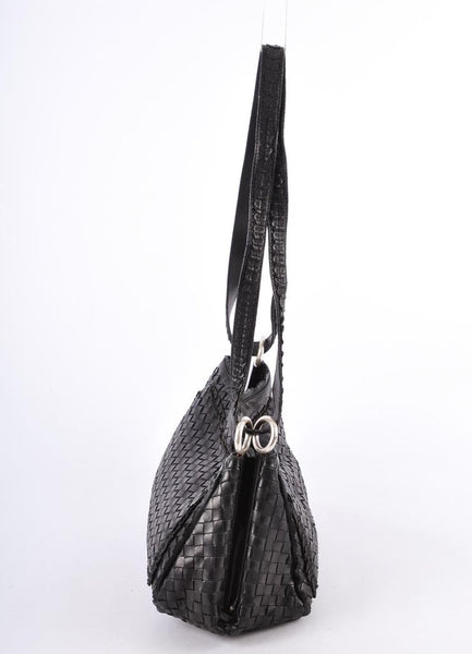 Woven Scalloped Shoulder Bag