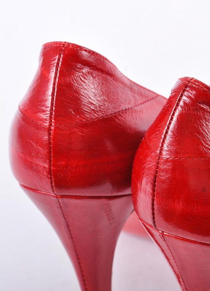 Red Eel Leather Peep Toe "Very Prive 120" Pumps