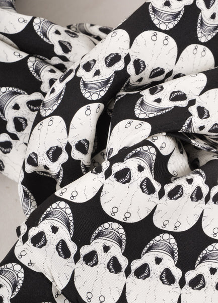 Black and White Skull Pattern Scarf