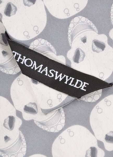 Grey and White Skull Pattern Skinny Scarf