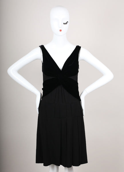 Black Sleeveless Pleated Dress With Velvet Embellishment