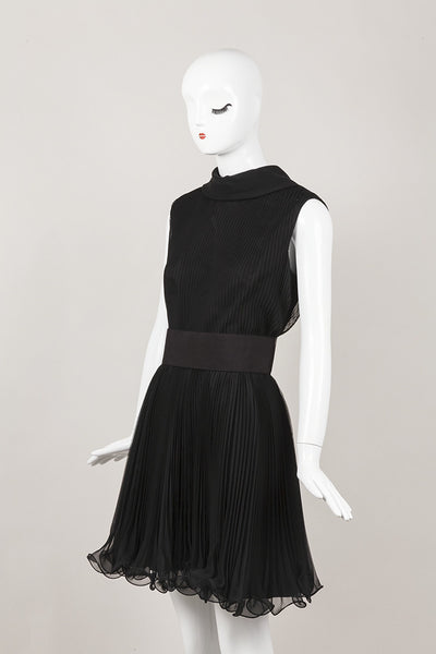 Sleeveless Pleated Black Dress