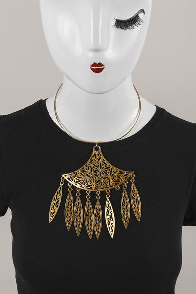 Choker with Large Pendant