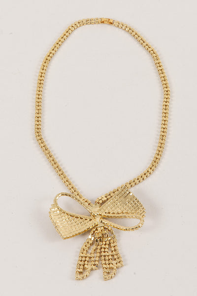 Bow Pendant Necklace